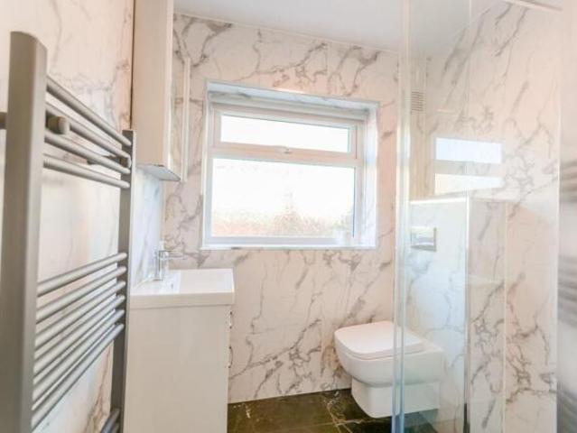 Bungalow for sale in York and North Yorkshire, England