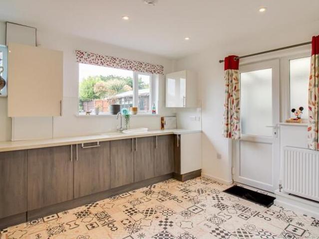 Bungalow for sale in Alton Barnes, Essex