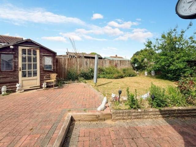 Bungalow for sale in Key Street, Suffolk