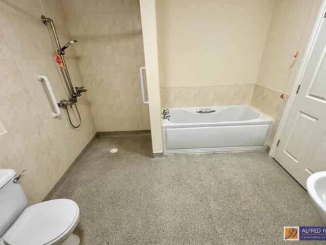 Bungalow for sale in Wiltshire