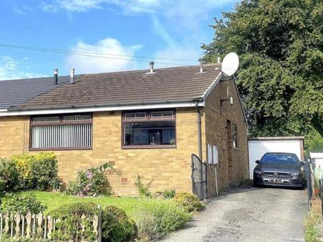House for sale in Brighouse, West Yorkshire