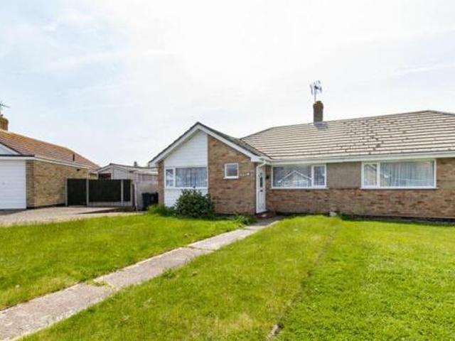 House for sale in Bromstone, Acol