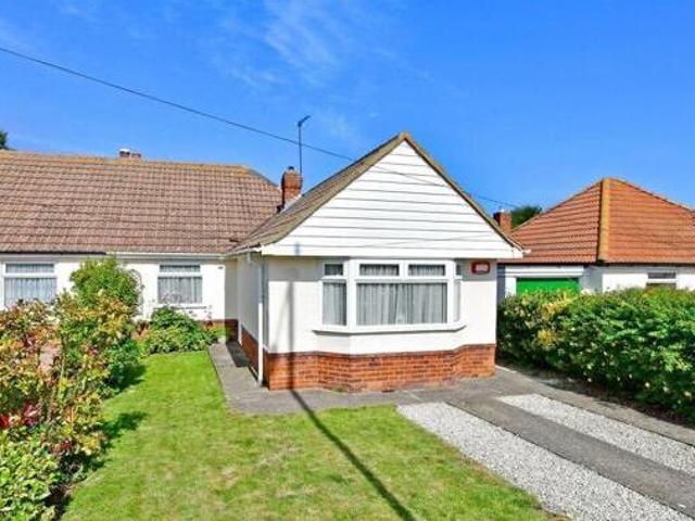 House for sale in Dumpton, Acol