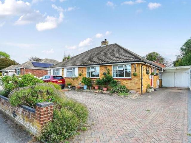Bungalow for sale in Basingstoke, Basingstoke and Deane