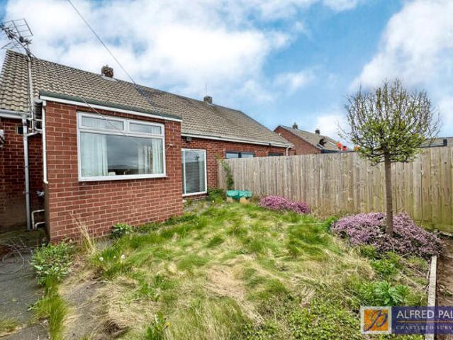Bungalow for sale in Middle Herrington, Tyne And Wear