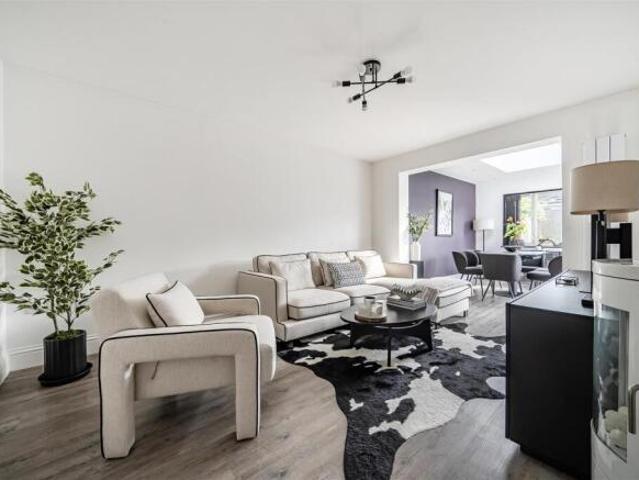 Bungalow for sale in Feckenham, City Of Bristol