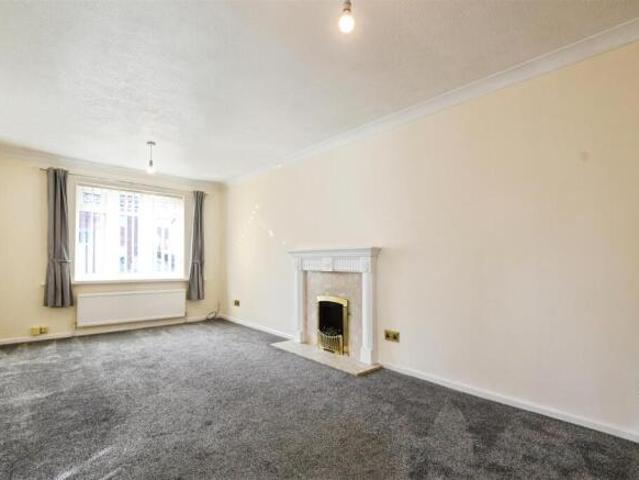 Bungalow for sale in Orchard Park, Hull
