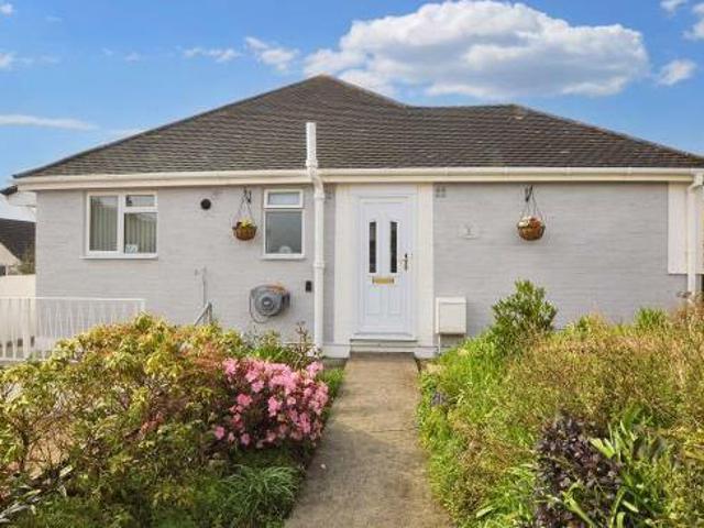 House for sale in Follaton, Strode