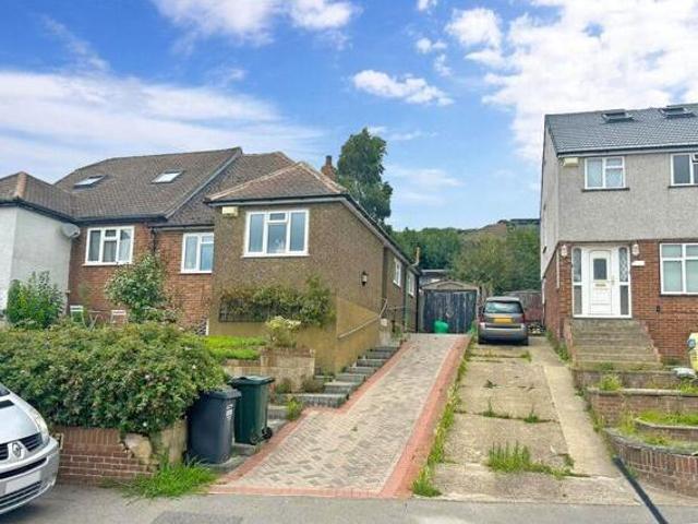 House for sale in Lane End, Dartford