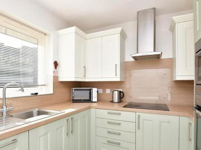 House for sale in Pachesham Park, Surrey