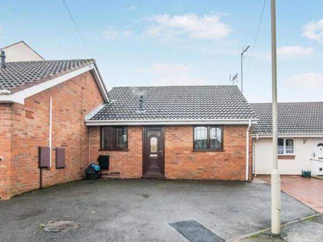 House for sale in Dixons Green, Dudley