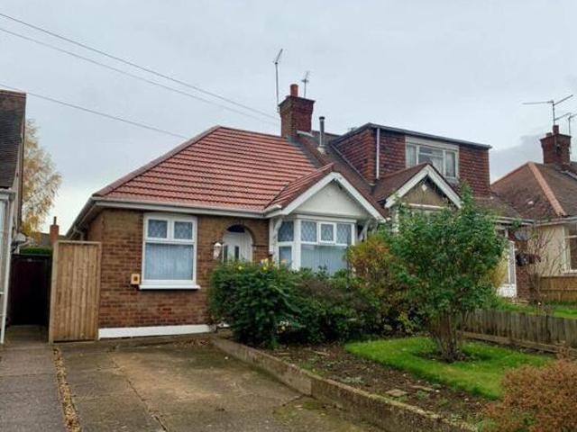 House for sale in Northampton, Northamptonshire