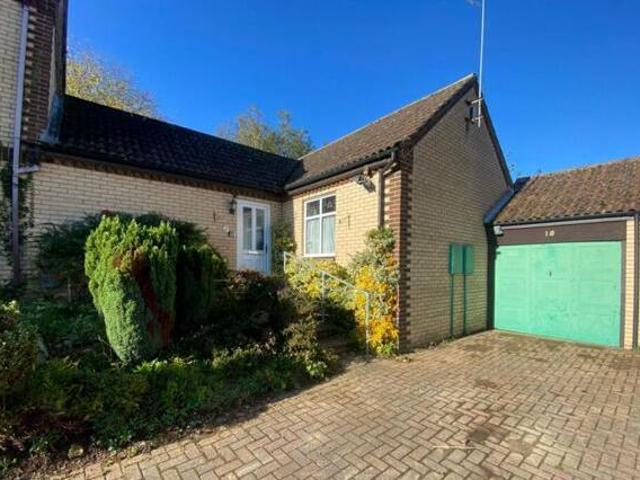 House for sale in Northampton, Northamptonshire