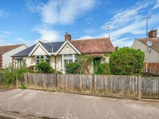 House for sale in Oad Street, Kent