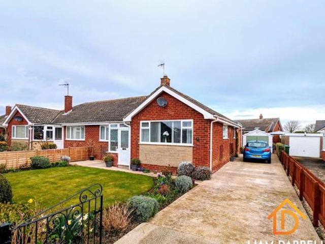 House for sale in The Pastures, Filey