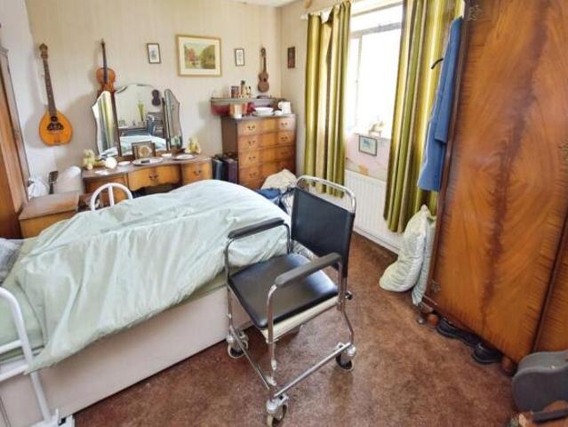 Bungalow for sale in Foxhayes, Watergate