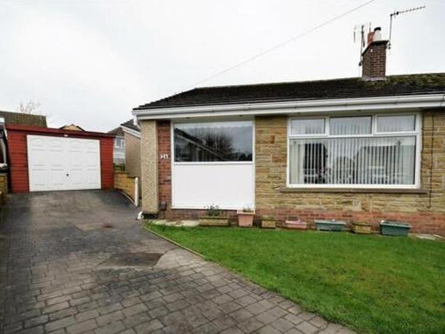 House for sale in Halifax, West Yorkshire