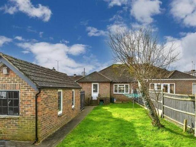 House for sale in Spring Vale, Hampshire