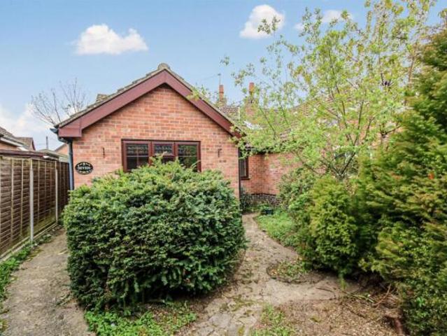 Bungalow for sale in Spixworth, Broadland