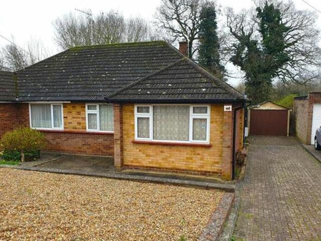 House for sale in Oakfield, King's Walden