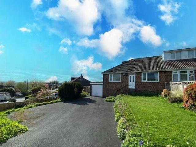 House for sale in Huddersfield, West Yorkshire