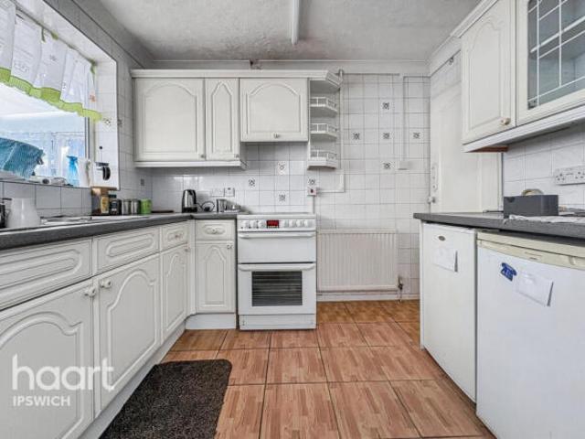 Bungalow for sale in Key Street, Suffolk
