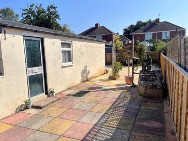 Bungalow for sale in Watergate, Devon