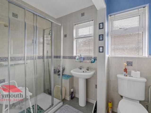 Bungalow for sale in Mount Wise