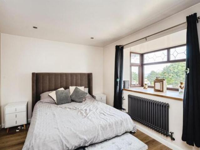 Bungalow for sale in Llansamlet, Wales