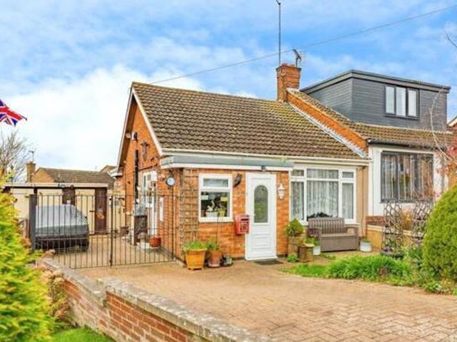 House for sale in Northampton, Northamptonshire