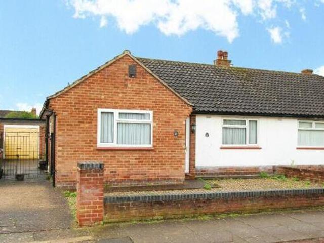 House for sale in Northampton, Northamptonshire