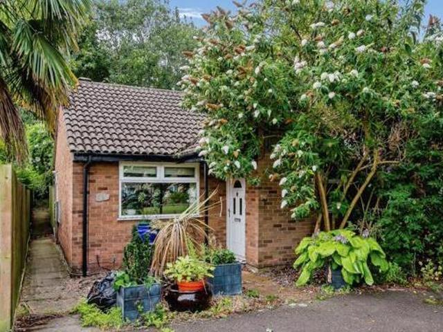 House for sale in Hampton Green, Cambridgeshire