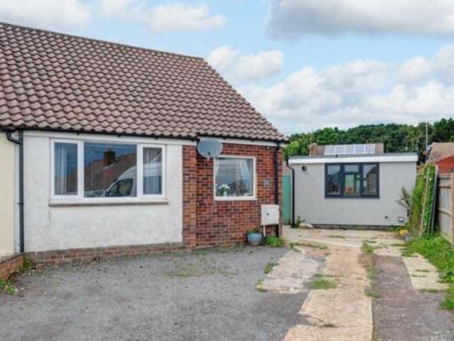 House for sale in Polegate, Cross In Hand