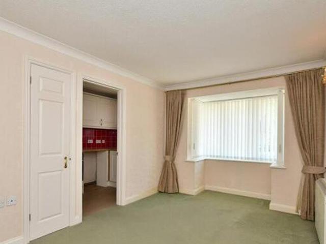 House for sale in Polegate, Cross In Hand