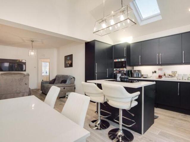 Bungalow for sale in Sidcup, Greater London