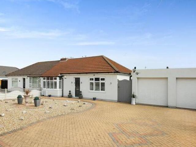 House for sale in Grimsby, North East Lincolnshire
