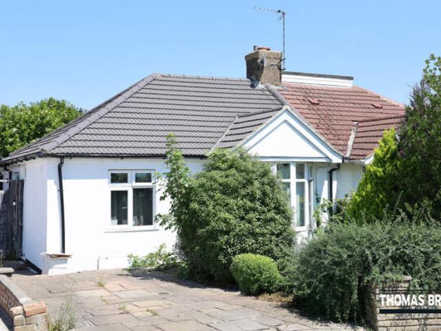Bungalow for sale in Orpington, Greater London