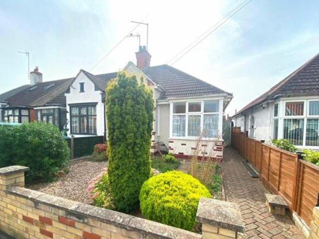 House for sale in Northampton, Northamptonshire
