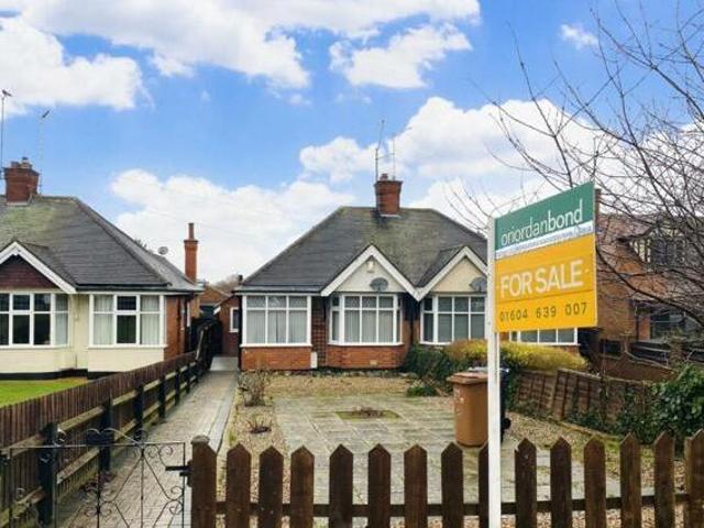 House for sale in Northampton, Northamptonshire