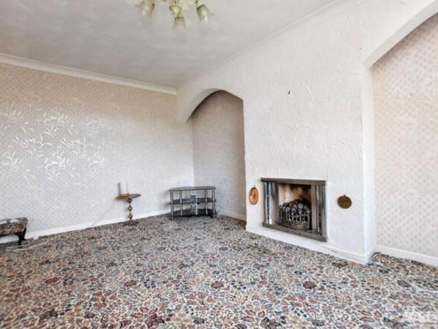Bungalow for sale