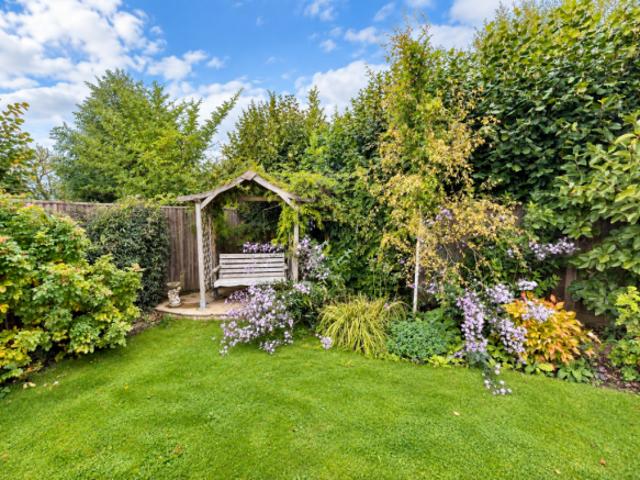 Bungalow for sale