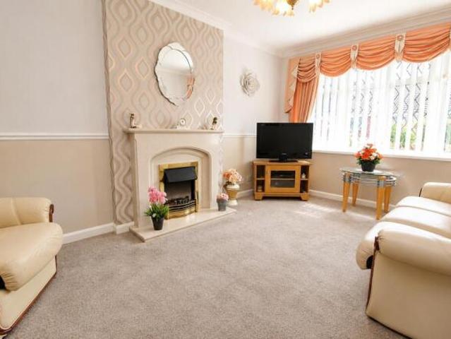 Bungalow for sale in Greater London