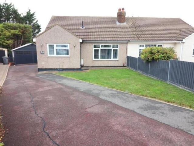 Bungalow for sale in Luton