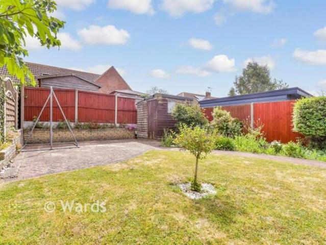 Bungalow for sale in Acol, Kent
