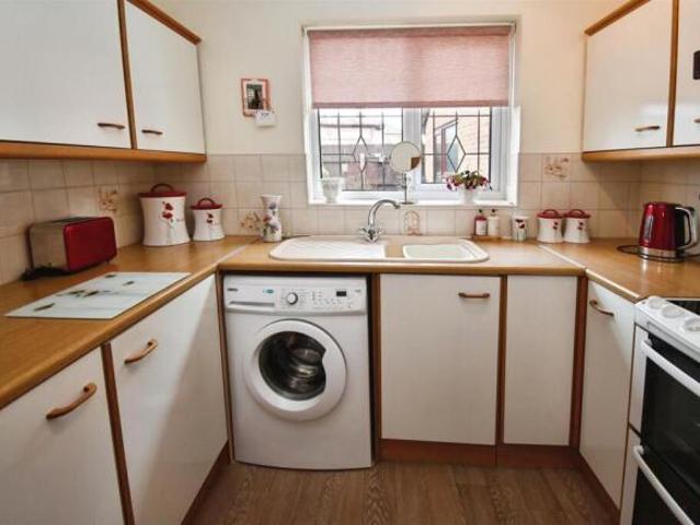 Bungalow for sale in Hull, City Of Kingston Upon Hull