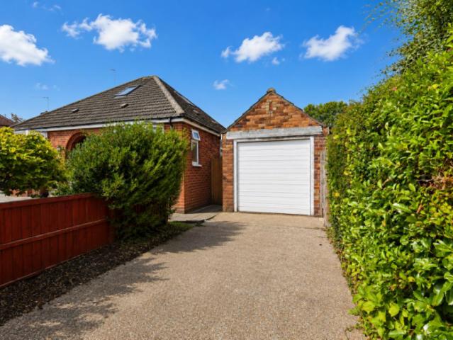 Bungalow for sale in Anlaby with Anlaby Common, Anlaby
