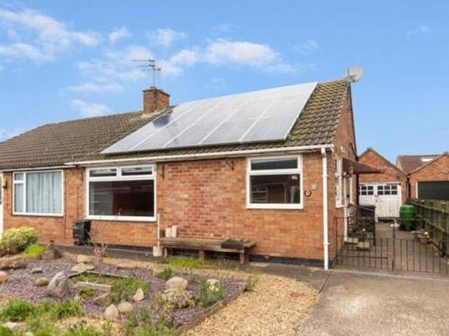 House for sale in High Field, York