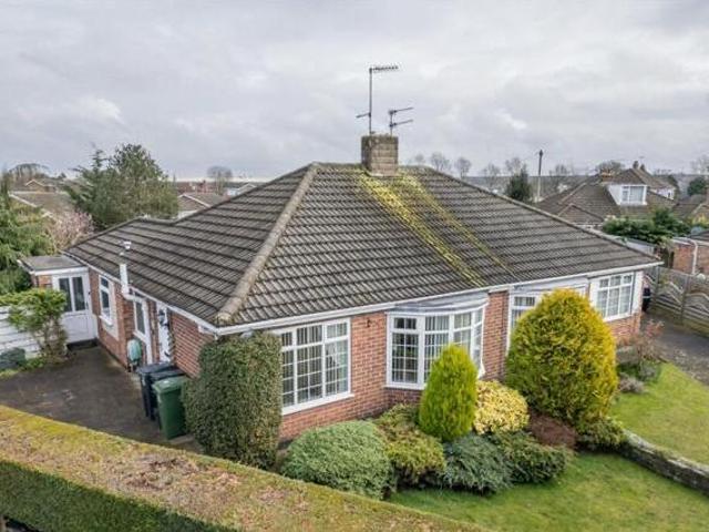 House for sale in High Field, York