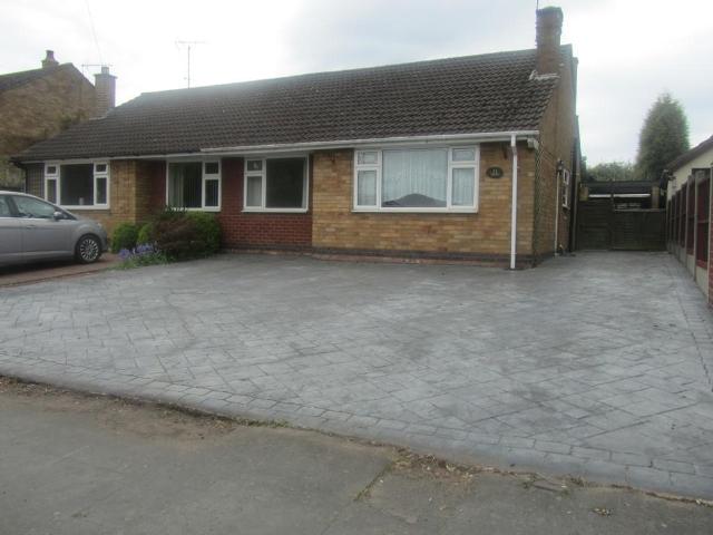 Bungalow for rent in Ash Green, Camp Hill