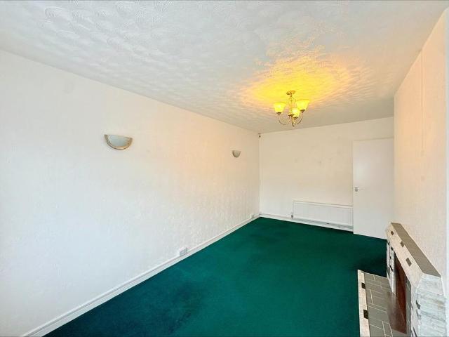 House for rent in Caldermill, East Midlands